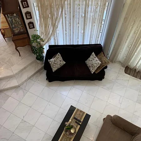 Villa Thea *